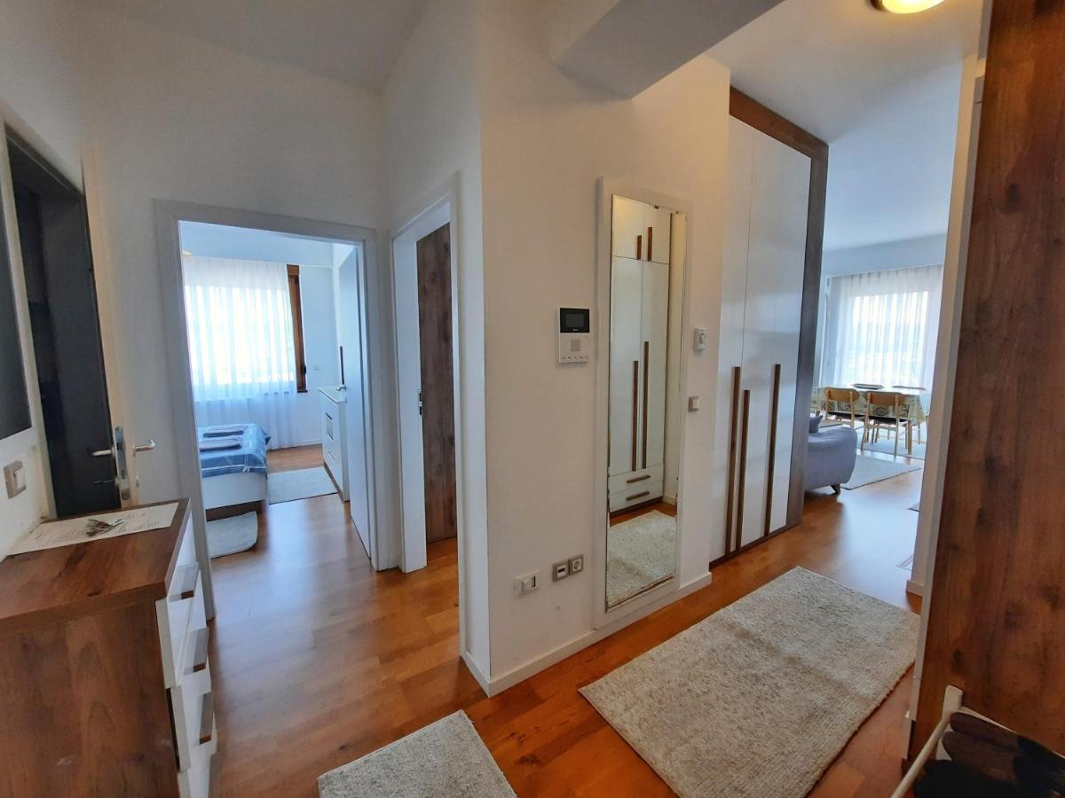Luxury Sky View Apartment Prishtinë Ngoại thất bức ảnh