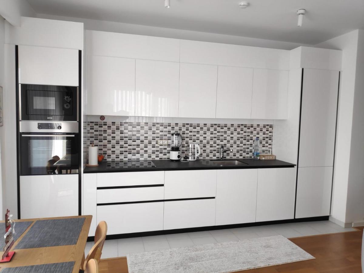 Luxury Sky View Apartment Prishtinë Ngoại thất bức ảnh