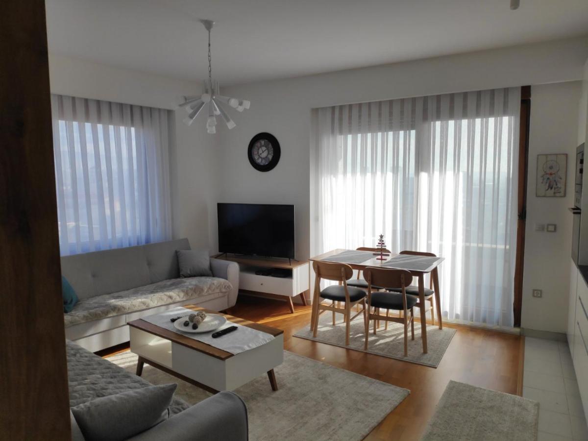 Luxury Sky View Apartment Prishtinë Ngoại thất bức ảnh