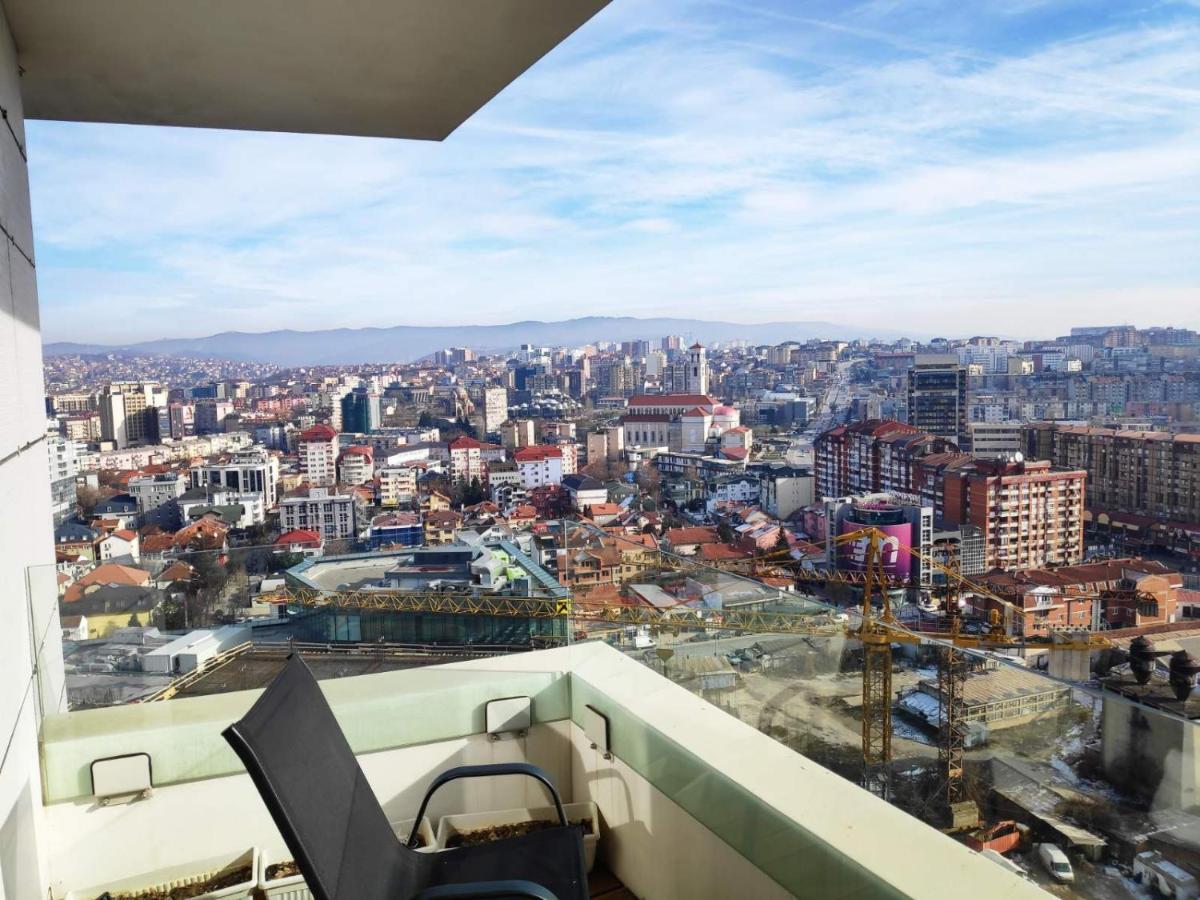 Luxury Sky View Apartment Prishtinë Ngoại thất bức ảnh